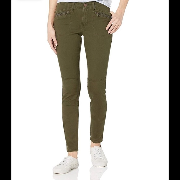 WILLIAM Rast NWT Jane skinny olive cargo sz 26 - Picture 1 of 7
